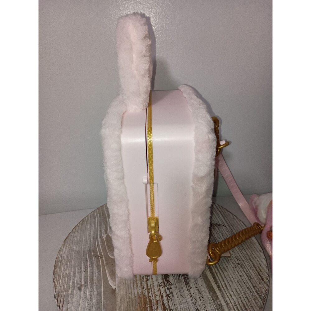 MGA: Na Na Na Surprise 3-in-1 Backpack Bedroom Pink Bunny Playset/Audrey/2 Dolls - Picture 7 of 11